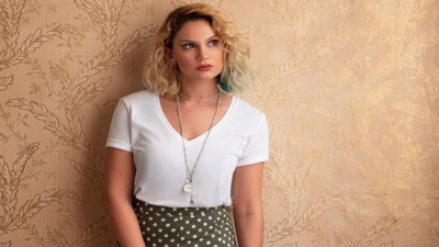 Farah Zeynep Abdullah 'Bihter' filmine ortak oldu