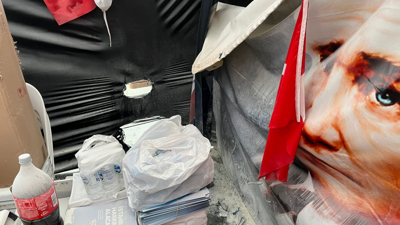 CHP’nin seçim çadırı ateşe verildi. İstanbul’un göbeğinde vandallık