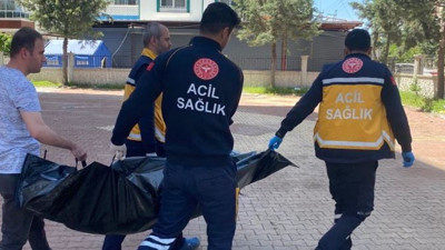 Genç kızın esrarengiz ölümü. Hasarlı sitenin bahçesinde bulundu