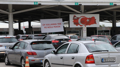 Yurt dışı ve gümrüklerde şu ana kadar 1 milyon 227 bin seçmen oy kullandı