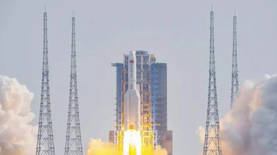 Çin’in yeniden kullanılabilir uzay aracı Dünya’ya geri döndü