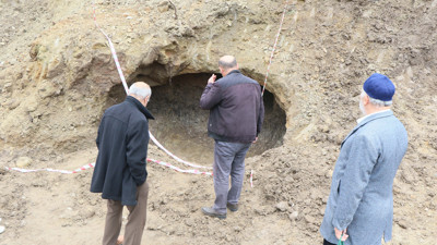 İnşaat kazısında 'mezar odası' çıktı