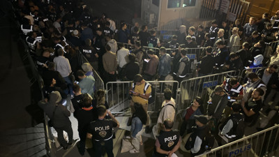 Diyarbakır’da oy torbaları kuyruğu