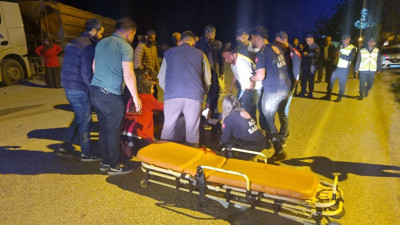 Düzce’de feci kaza! Motosiklet yayaya çarptı: 3 ölü