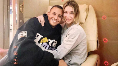 Şeyma Subaşı'ndan lüks jette mutluluk pozları. Balayına gittiler