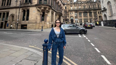 Yağmur Tanrısevsin İngiltere’de ‘İstanbul İstanbul’ diye çığlık attı. Manchester City'nin sevincine ortak oldu