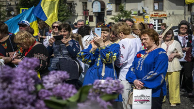 Vışıvanka Günü savaşın gölgesinde kaldı