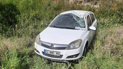 Kontrolden çıkan otomobil yuvarlandı: 4 yaralı