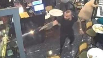 Kafeye baskına gittiler kurşun yağmuruna tutuldular. Şişli’de film sahnesi gibi görüntüler