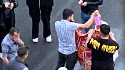 Arkadaşlık teklifini kabul etmeyen kadının yüzüne kezzap attı