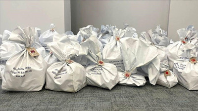 Yurt dışında kullanılan oylar Türkiye'ye getiriliyor