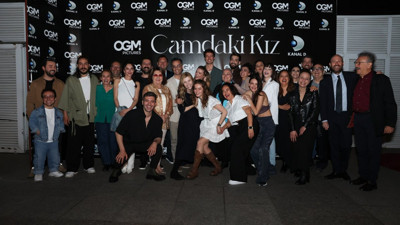 Camdaki Kız ekibi final yemeğinde bir araya geldi