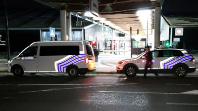 Belçika'da sandık başında kavga çıktı. Yaralılar var