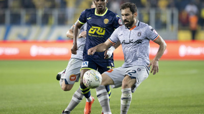 Başakşehir pes etmedi turladı