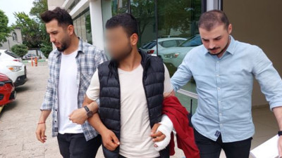 Annesine mesaj atanı tüfekle vurdu