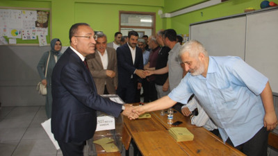 Bakan Bozdağ oyunu Şanlıurfa'da kullandı