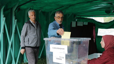19 seçmenli mahallede sandık başına gittiler