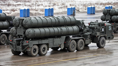 Rusya Belarus'a S-400 verdiğini bildirdi