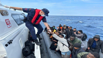 Ayvacık açıklarında 48 kaçak göçmen kurtarıldı