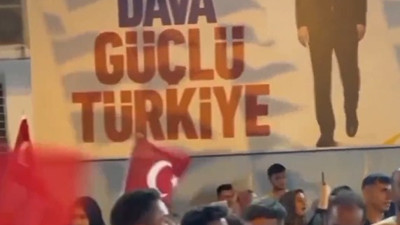 Plana sadık kalmak bu muydu. Arap ve Afganların kutlamaları devam ediyor. Milliyetçilik denilerek bu plan uygulandı