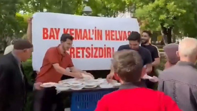 AKP Gençlik Kolları Bursa ve Kayseri'de Kılıçdaroğlu için helva dağıttı. Bir ülke halkı çocuklarının geleceğinin helvasını yiyor