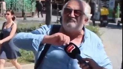 Seçim sonrası herkes bu röportajı izleyip terapiye giriyor. Bana ne oğlum