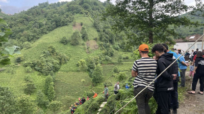 İlkel teleferikte 175 metre yükseklikte mahsur kaldı