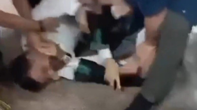 Avukatlar adliyede birbirine girdi