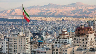 Azerbaycan'dan vatandaşlarına İran'a seyahat uyarısı