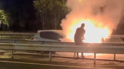 D-100’de otomobilin alev alev yandığı anlar kamerada