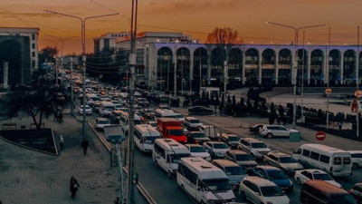 Kırgızistan’da darbe girişimi iddiasıyla toplu gözaltı