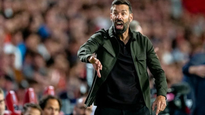 Karagümrük'te rota Nistelrooy