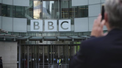 BBC yerel radyo çalışanları 2 günlük greve gitti