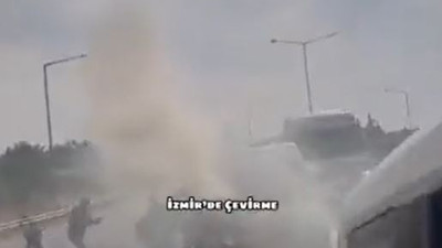 Kaçakları taşıyan minibüs alev alınca hepsi ormanlık alana kaçtı. Durdurun bu istila akınını