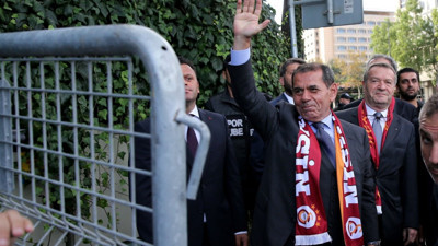 Dursun Özbek Burak Elmas için oy isteyecek