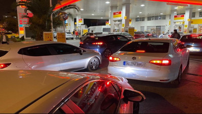 Üçlü zam öncesi akaryakıt istasyonlarında kuyruklar oluştu