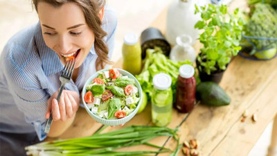 Uzmanlardan sıcaklara karşı beslenme uyarısı