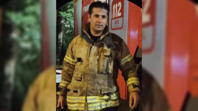 Yangında düşerek yaralanan itfaiye eri hayatını kaybetti