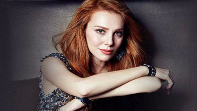 Elçin Sangu'dan fotoğraf davası