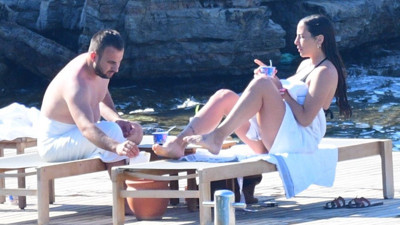 Zehra Çilingiroğlu güzelliğini annesinden almış