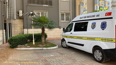 Kendisinden haber alınamayan adam evde ölü bulundu