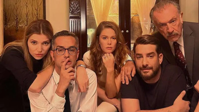 Camdaki Kız oyuncularından veda açıklaması