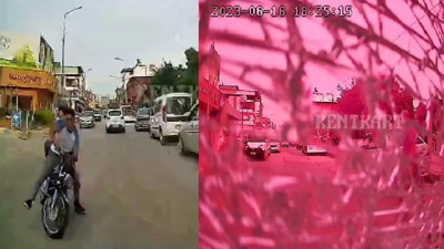 Belediye otobüsüyle motosikletin çarpıştığı kaza kamerada: 1 ölü, 1 yaralı