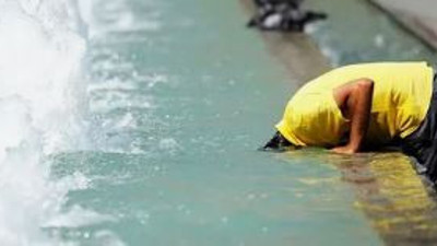 Sıcak hava 8 kişiyi öldürdü