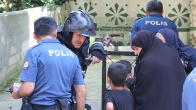 Suriyeli çocuklar çakmakla çatıyı yaktı