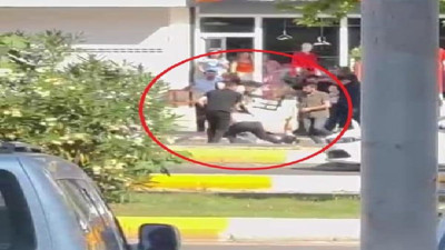 Leke kavgasında tabureler havada uçuştu