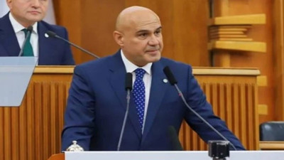 İYİ Partili Turhan Çömez’den Fahrettin Koca'ya özel hastane sorusu