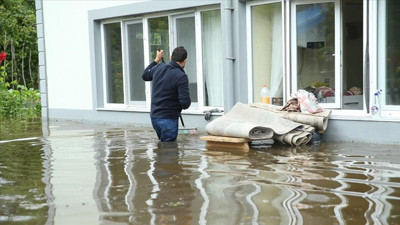Fatsa'yı sağanak vurdu: Irmaklar taştı, binaları ve tarım arazilerini su bastı