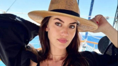 Tesettüre giren Fahriye Evcen sosyal medyayı yıktı geçti