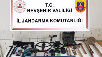 Kaçak kazı yapanlar suçüstü yakalandı (21 Haziran 2023)